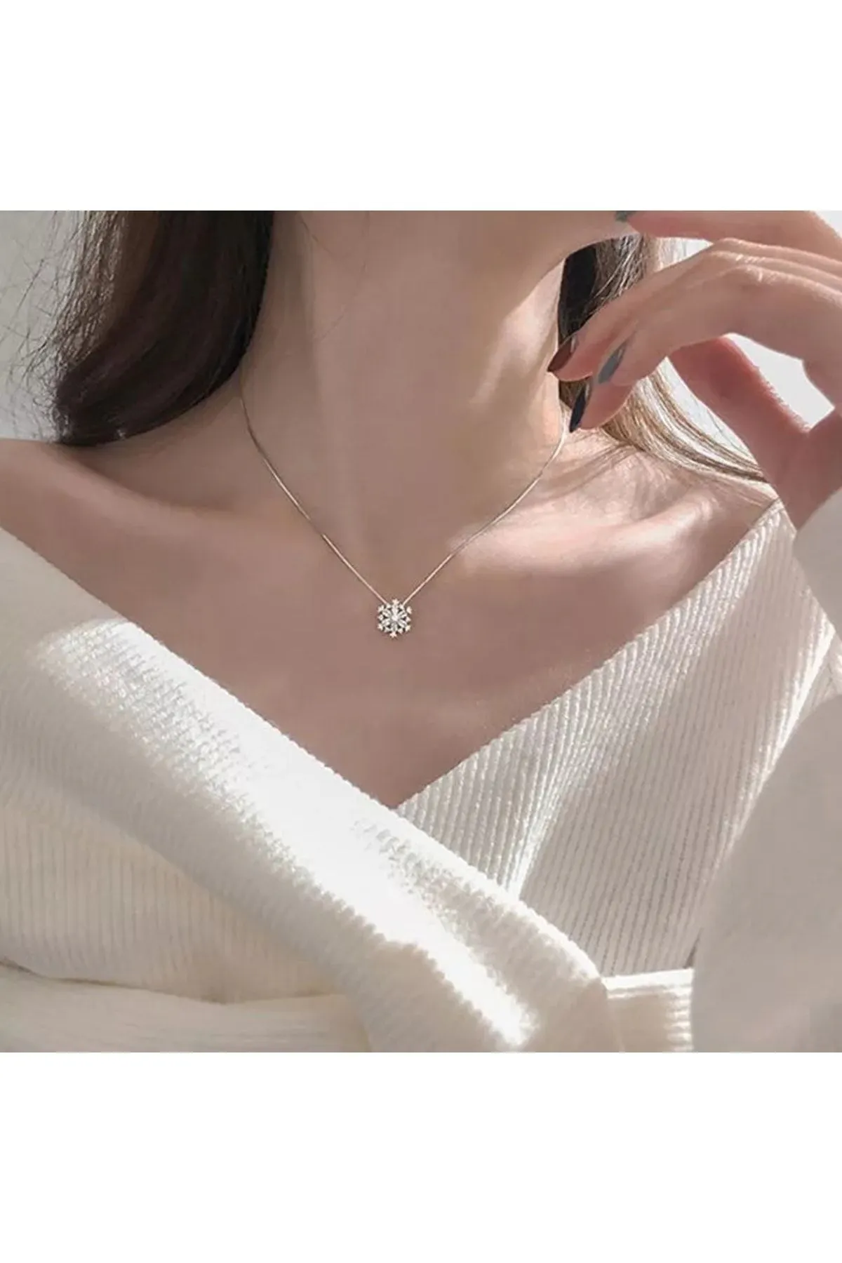 925 Ayar Gümüş Zirkon Taşlı Kar Tanesi Rose Renk Kolye