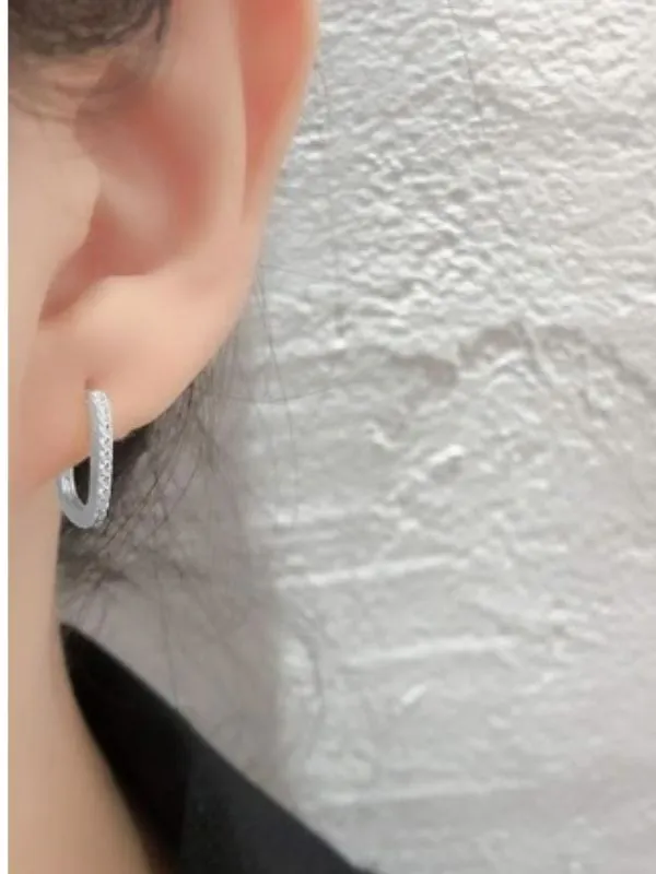 925 Ayar Gümüş U Şekilinde Zirkon Taşlı Halka Küpe