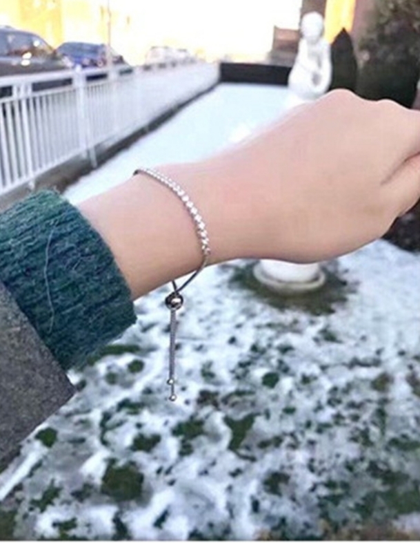 925 Ayar Gümüş Zirkon Taşlı Ayarlanabilir Suyolu Bileklik