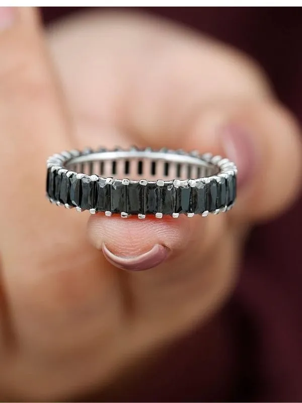 925 Ayar Siyah Kristal Taşlı Tamtur Baget Gümüş Yüzük