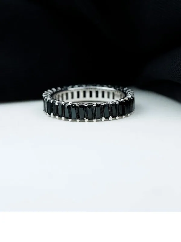 925 Ayar Siyah Kristal Taşlı Tamtur Baget Gümüş Yüzük